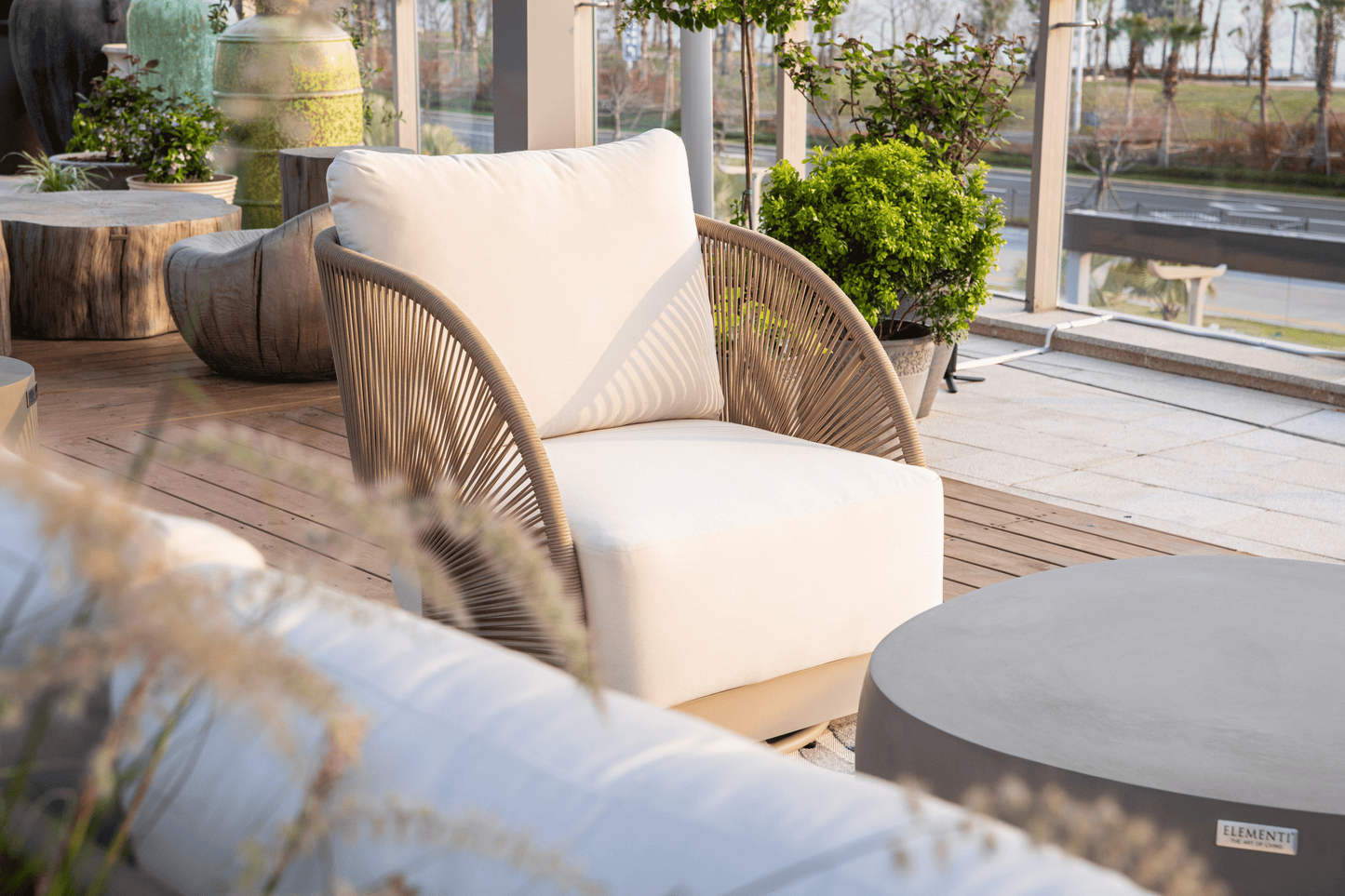 Elementi Malibu Swivel Chair